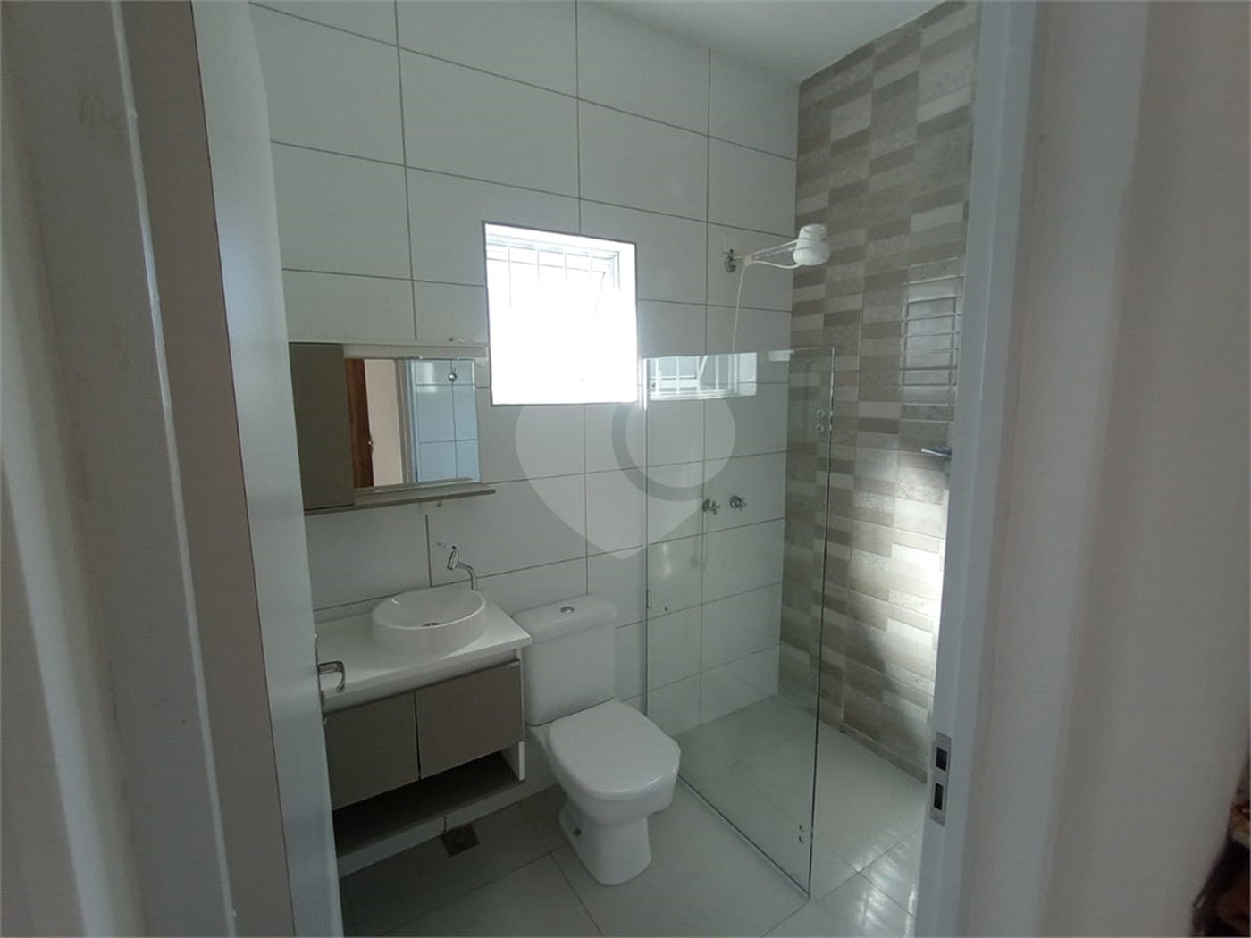 Casa à venda com 3 quartos, sendo 1 suíte,  em Residencial Lago dos Ipês, Itapetininga, SP