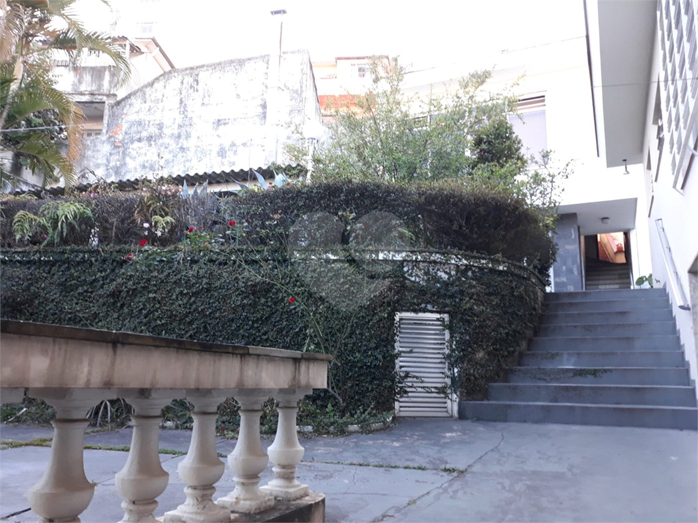 Casa à venda com 4 quartos, sendo 2 suítes, em Vila Paulicéia, São Paulo, SP