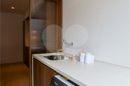 Apartamento à venda com 2 quartos, sendo 1 suíte, em Pinheiros, São Paulo, SP