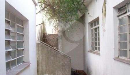 Sobrado à venda com 4 quartos em Parada Inglesa, São Paulo, SP