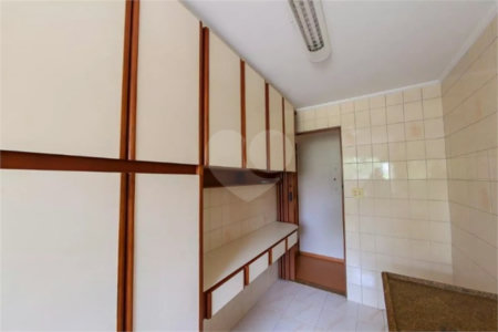 Apartamento à venda com 2 quartos em Jardim Peri, São Paulo, SP