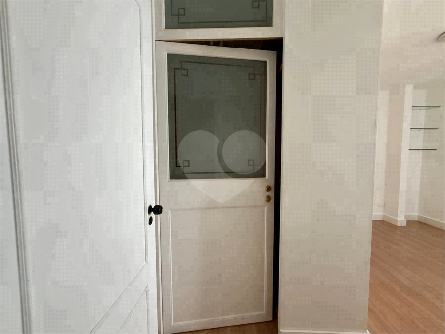Apartamento à venda com 4 quartos, sendo 2 suítes, em Santana, São Paulo, SP