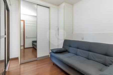 Apartamento à venda com 3 quartos, sendo 1 suíte, em Vila Mariana, São Paulo, SP