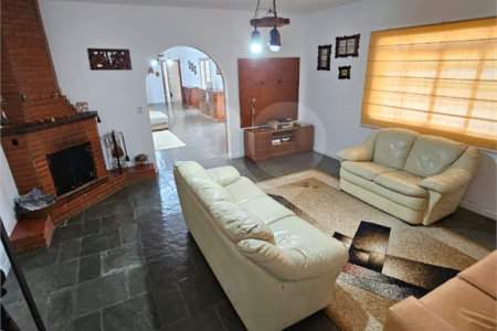 Sítio à venda com 6 quartos, sendo 5 suítes, em Taiaçupeba, Mogi das Cruzes, SP