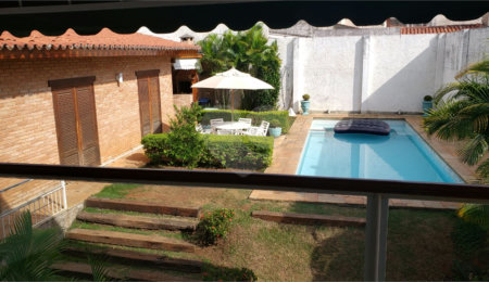 Casa de Vila à venda com 3 quartos, sendo 2 suítes,  em Jardim Emília, Sorocaba, SP