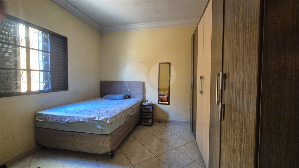 Casa à venda com 3 quartos, sendo 1 suíte, em Vila Angélica, Sorocaba, SP