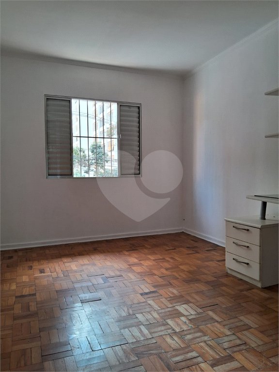 Sobrado para alugar com 3 quartos, sendo 1 suíte,  em Vila Progredior, São Paulo, SP