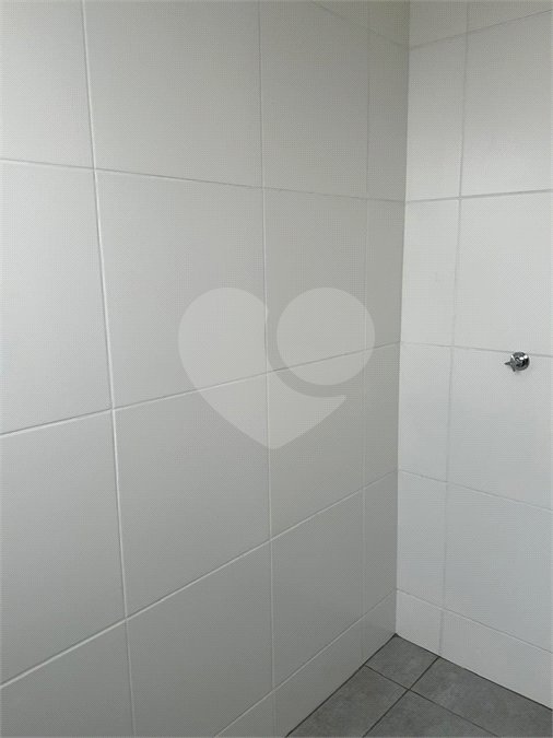 Casa à venda ou para alugar com 2 quartos no condomínio Residencial Caxangá 2, Suzano - SP