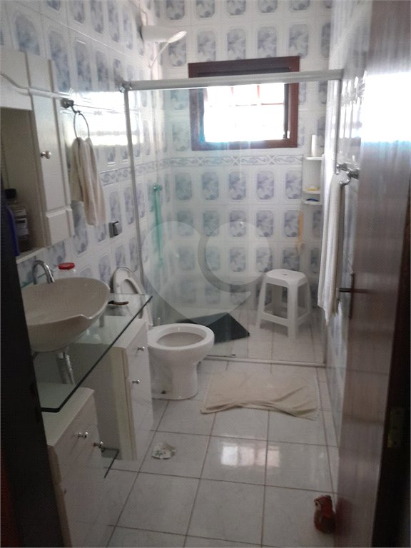 Chácara à venda com 4 quartos, sendo 1 suíte,  em Vila Dom Pedro, Atibaia, SP
