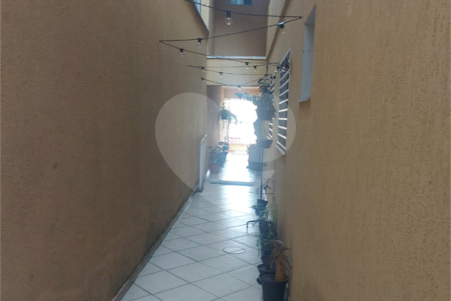 Sobrado à venda com 3 quartos, sendo 1 suíte, em Tremembé, São Paulo, SP