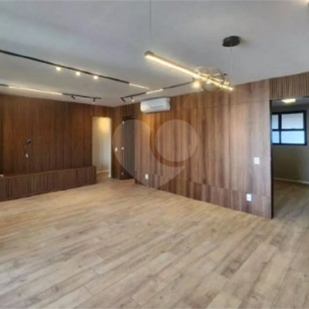Apartamento à venda com 3 suítes em Indianópolis, São Paulo, SP