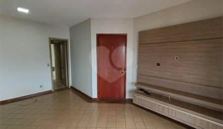 Apartamento à venda com 3 quartos, sendo 1 suíte,  no Centro, Ribeirão Preto, SP