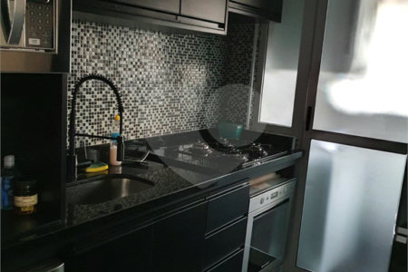Apartamento à venda com 3 quartos, sendo 1 suíte,  em Mooca, São Paulo, SP