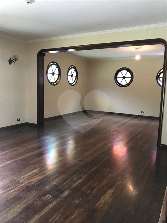Casa à venda com 4 suítes no condomínio Alpes da Cantareira, Mairiporã - SP