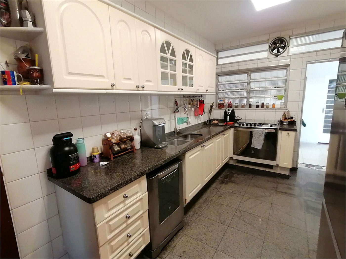Casa Térrea à venda com 3 quartos, sendo 1 suíte,  em Vila Mariana, São Paulo, SP