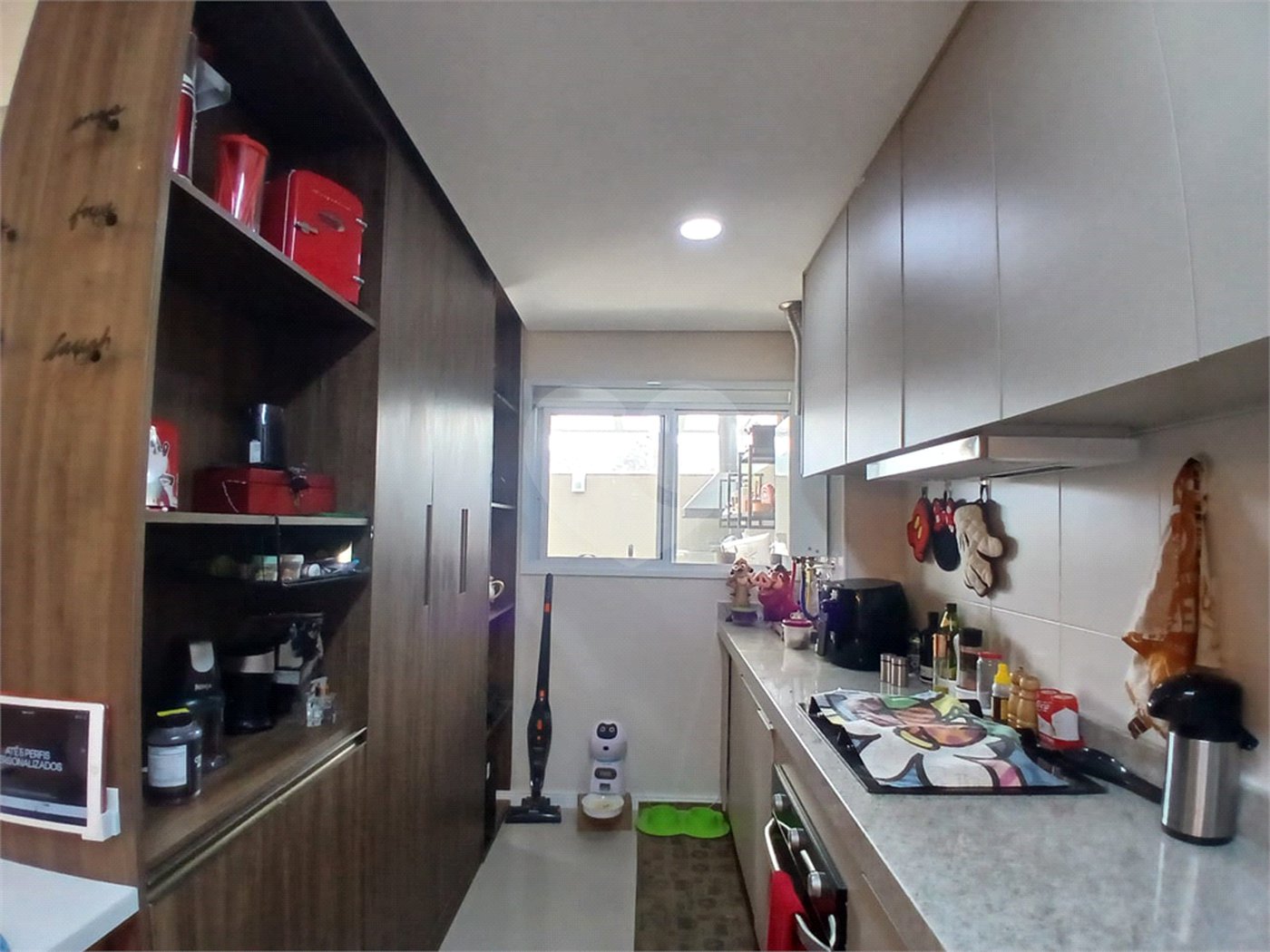 Apartamento à venda com 2 quartos, sendo 1 suíte,  em Bairro do Cambará, São Roque, SP