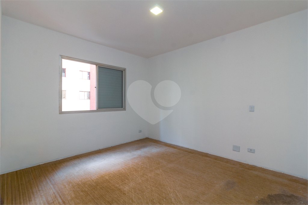 Apartamento à venda com 4 quartos, sendo 2 suítes, em Brooklin, São Paulo, SP