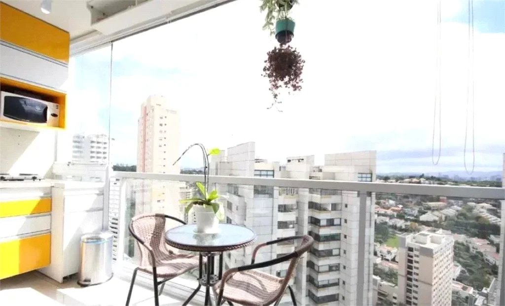 Apartamento à venda com 1 suíte em Real Parque, São Paulo, SP
