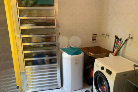 Sobrado à venda com 2 quartos, sendo 1 suíte, em Cupecê, São Paulo, SP