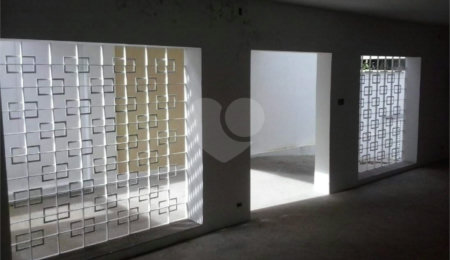 Casa à venda com 4 suítes em Vila Cordeiro, São Paulo, SP
