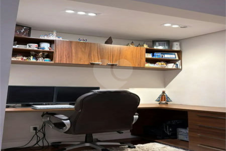Apartamento à venda com 2 suítes em Jardim Arpoador, São Paulo, SP