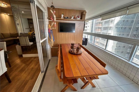 Apartamento Residencial à venda, Vila Guilhermina, Praia Grande - AP1255.