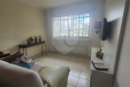 Apartamento à Venda no Residencial Itamaracá