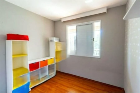 Apartamento à venda com 3 quartos, sendo 1 suíte,  em Morumbi, São Paulo, SP