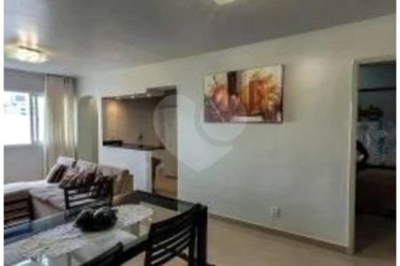 Apartamento com 85 m² de área útil, 3 quartos, garagem, à venda no Cambuci