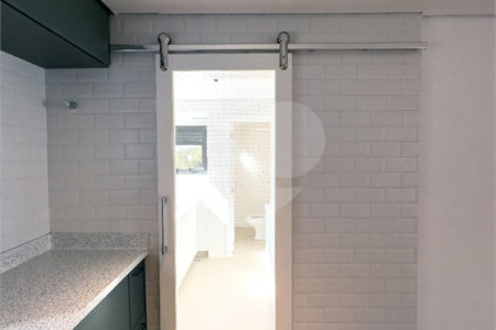 Cobertura à venda com 3 quartos, sendo 1 suíte, em Vila Andrade, São Paulo, SP