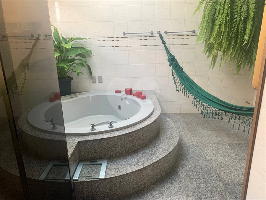 Casa à venda com 3 quartos, sendo 2 suítes,  no condomínio Village Davignon, Sorocaba - SP