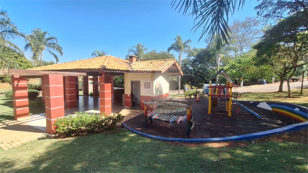 Casa à venda com 3 quartos, sendo 1 suíte, no condomínio Golden Park Residence, Sorocaba - SP