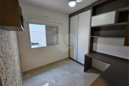 Casa à venda com 3 quartos, sendo 1 suíte, no condomínio Vista Verde, Indaiatuba - SP