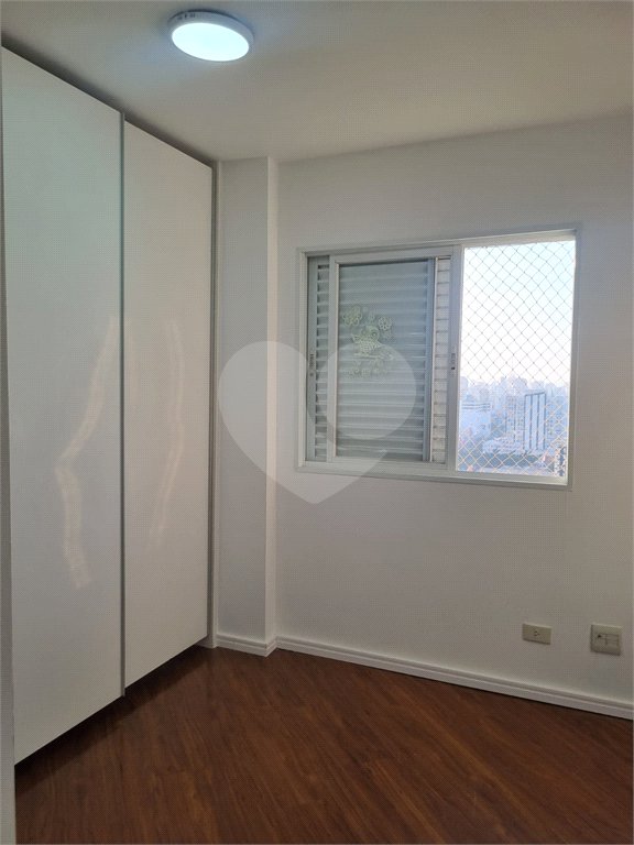 Loja à venda com 3 quartos, sendo 1 suíte,  em Vila Mariana, São Paulo, SP