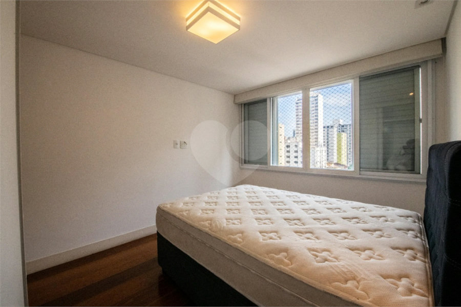 Apartamento à venda com 3 quartos, sendo 1 suíte, em Paraíso, São Paulo, SP