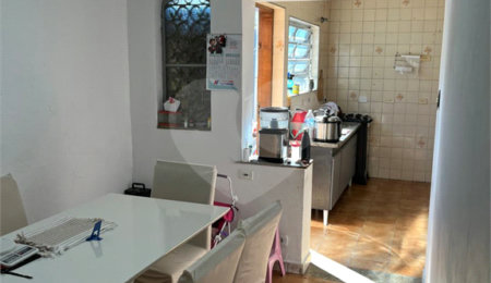 Sobrado à venda com 3 quartos, sendo 1 suíte,  em Vila Gomes Cardim, São Paulo, SP