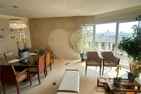 Apartamento à venda com 3 suítes em Santa Teresinha, São Paulo, SP
