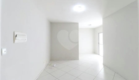 Apartamento à venda com 3 quartos, sendo 1 suíte, em Vila Mazzei, São Paulo, SP
