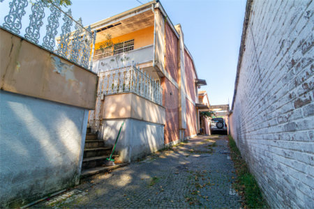 Sobrado à venda com 4 quartos, sendo 1 suíte, em Brooklin, São Paulo, SP