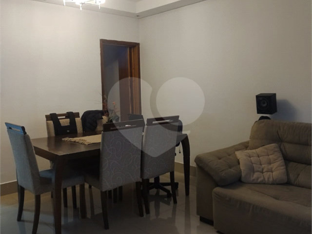 Casa em condomínio à venda com 2 quartos em Tremembé, São Paulo, SP