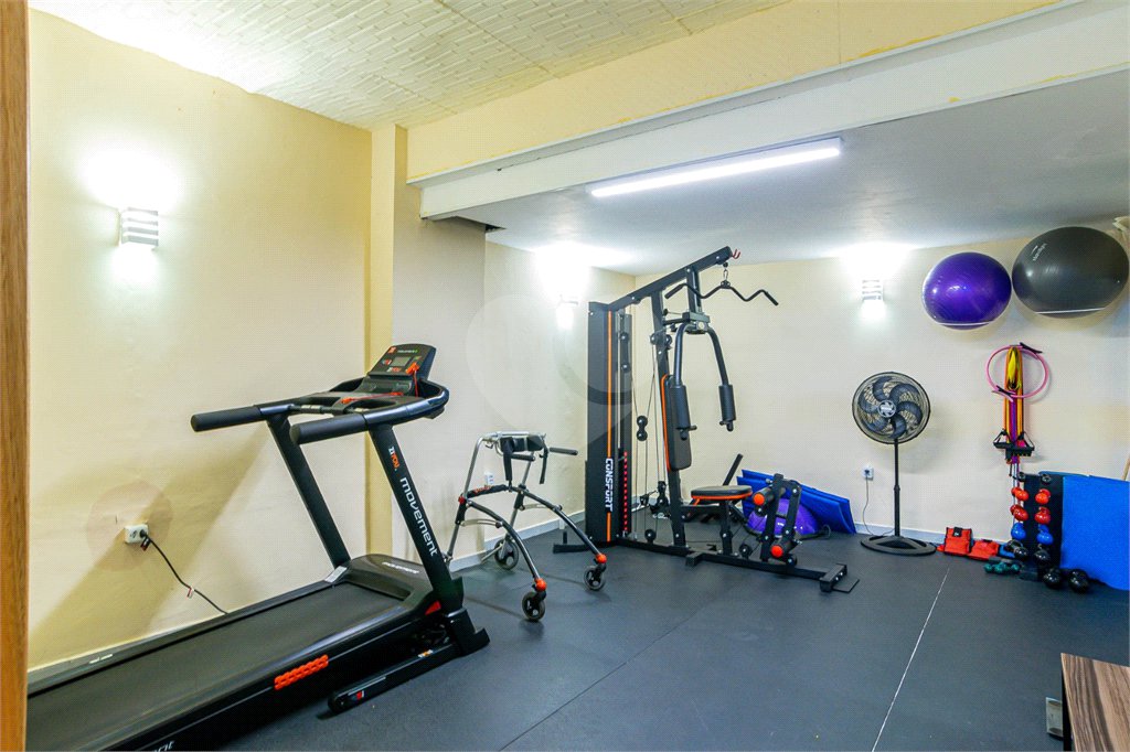 Apartamento à venda com 2 quartos em Vila Romana, São Paulo, SP