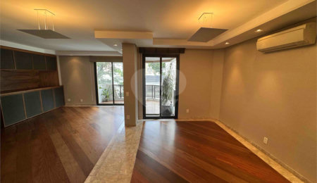 Apartamento à venda com 3 quartos, sendo 1 suíte,  em Perdizes, São Paulo, SP