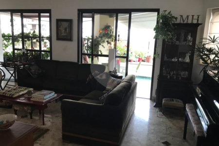 Apartamento à venda com 3 quartos, sendo 1 suíte, em Vila Andrade, São Paulo, SP