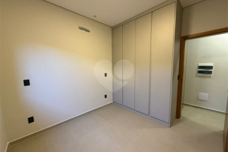 Casa à venda com 3 quartos, sendo 2 suítes, no condomínio San Marco II, Ribeirão Preto - SP