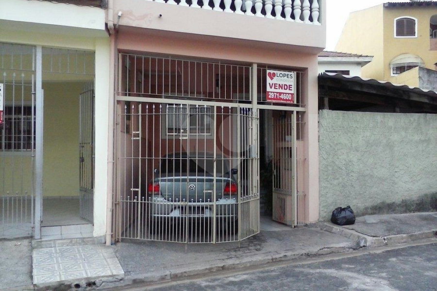Sobrado à venda com 3 quartos em Tremembé, São Paulo, SP