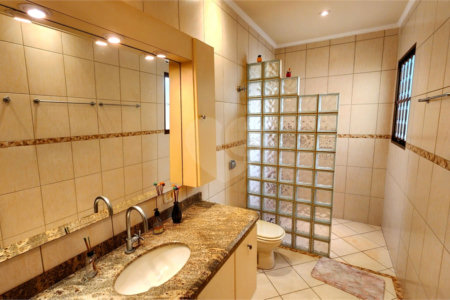 Casa à venda com 2 quartos no Centro, Araraquara, SP