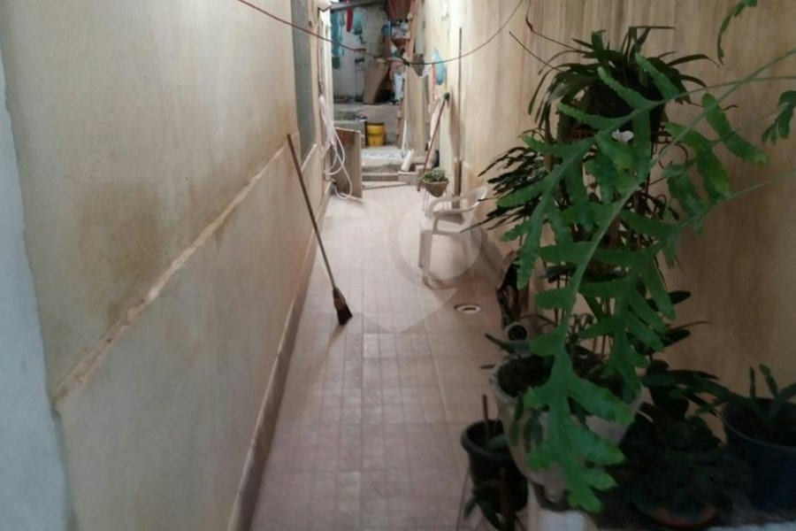 Sobrado à venda com 2 quartos em Tremembé, São Paulo, SP