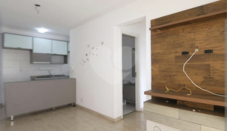 Apartamento à venda ou para alugar com 3 quartos, sendo 1 suíte, em Parque São Lourenço, São Paulo, SP