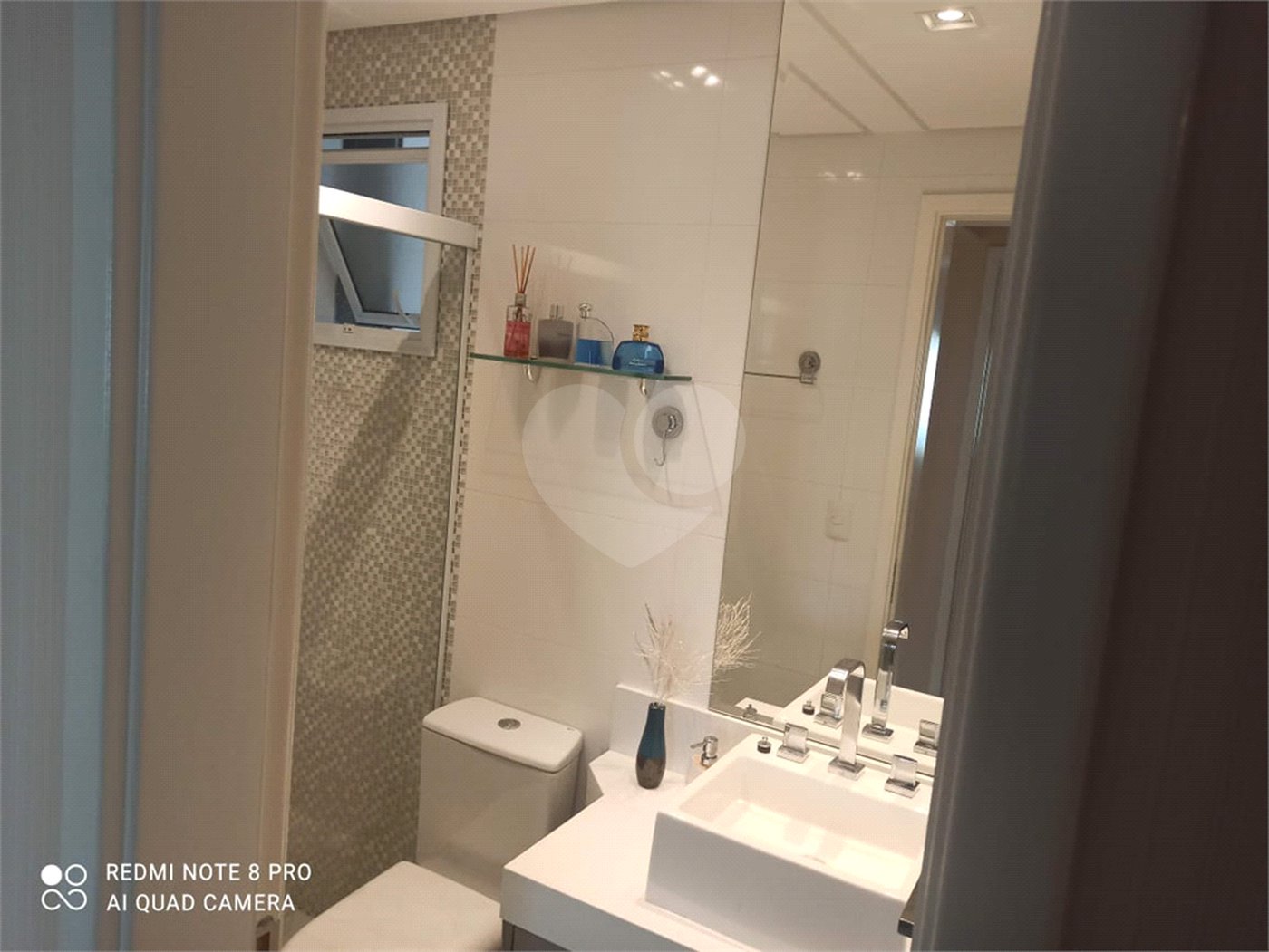 Apartamento à venda com 3 quartos, sendo 1 suíte, em Tatuapé, São Paulo, SP