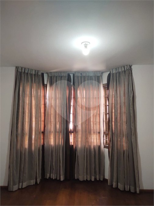Sobrado à venda com 3 quartos, sendo 1 suíte, em Parque Ipê, São Paulo, SP